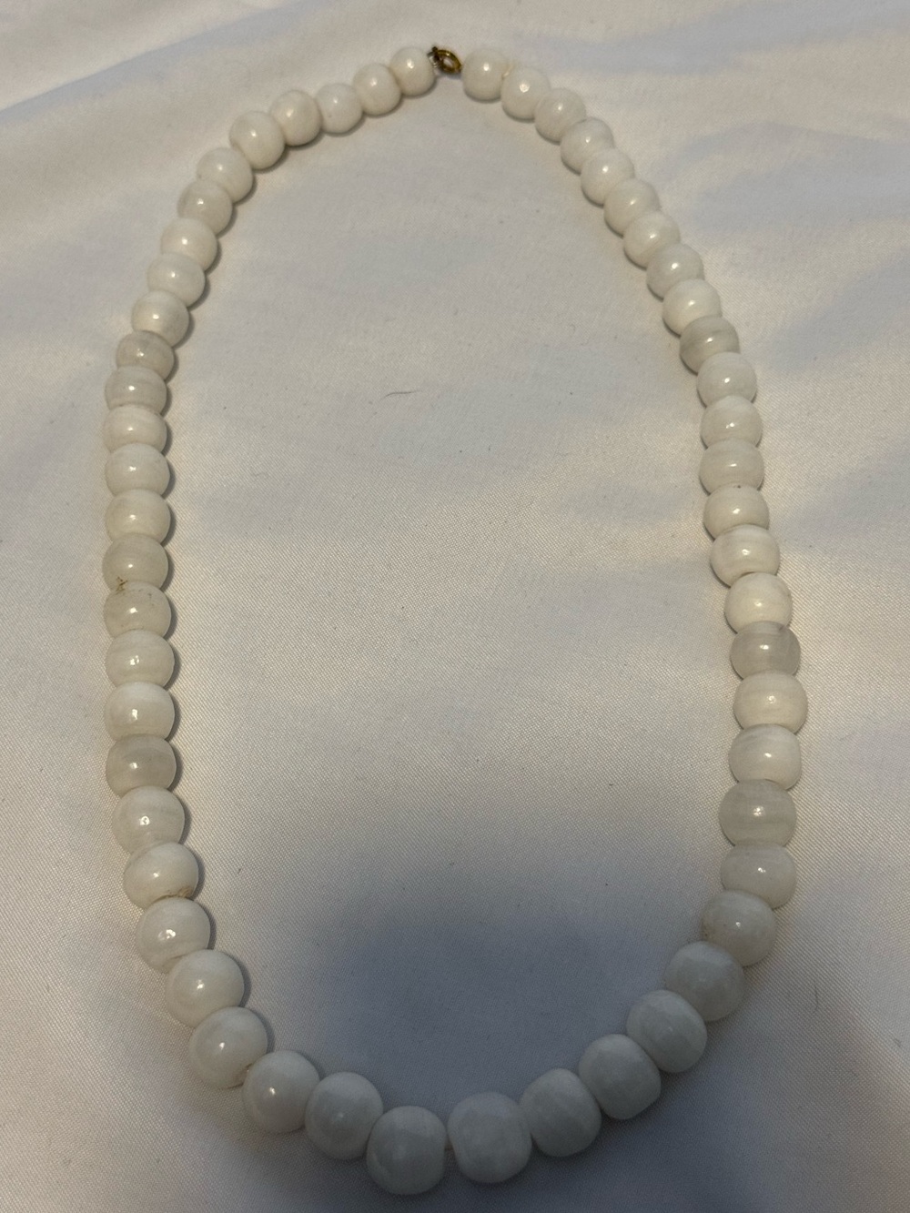 Vintage White Banded Agate Bead Necklace – Natural Chalcedony Stone, Hand-Strung